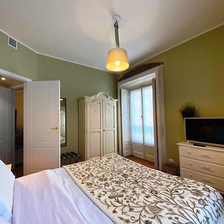 Vittoria Suite Milano Camera foto