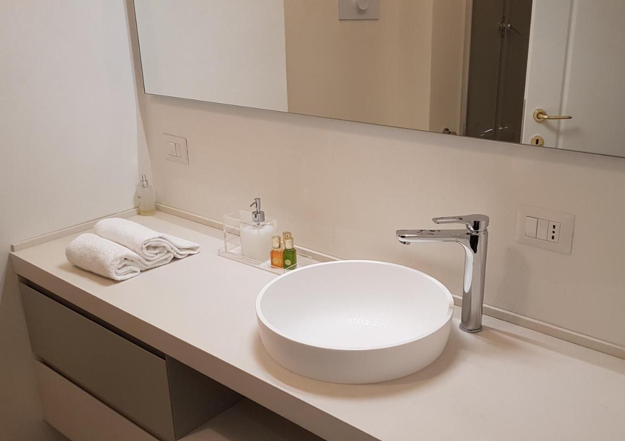 Vittoria Suite Milano Esterno foto